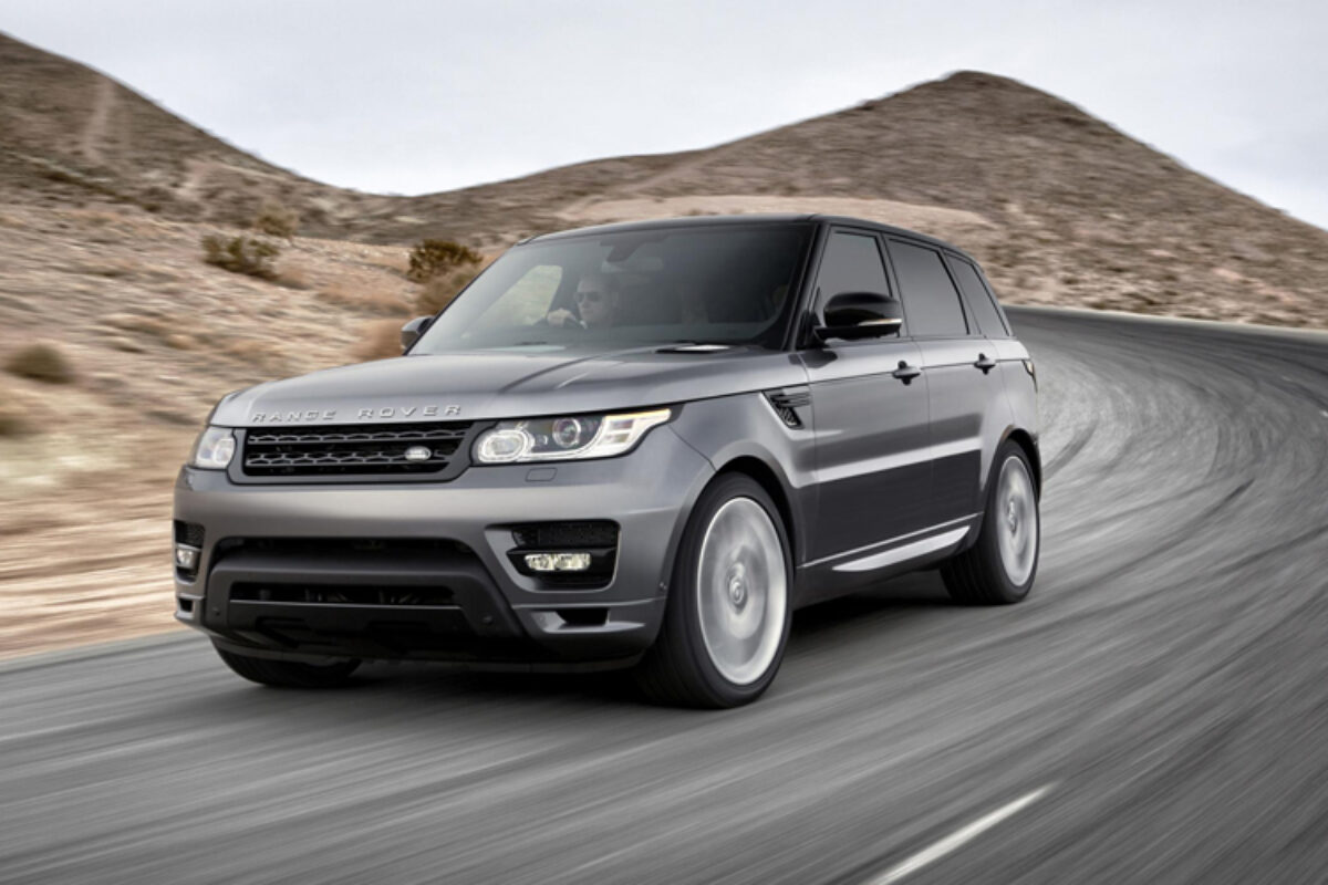 Range_Rover_Sport_action