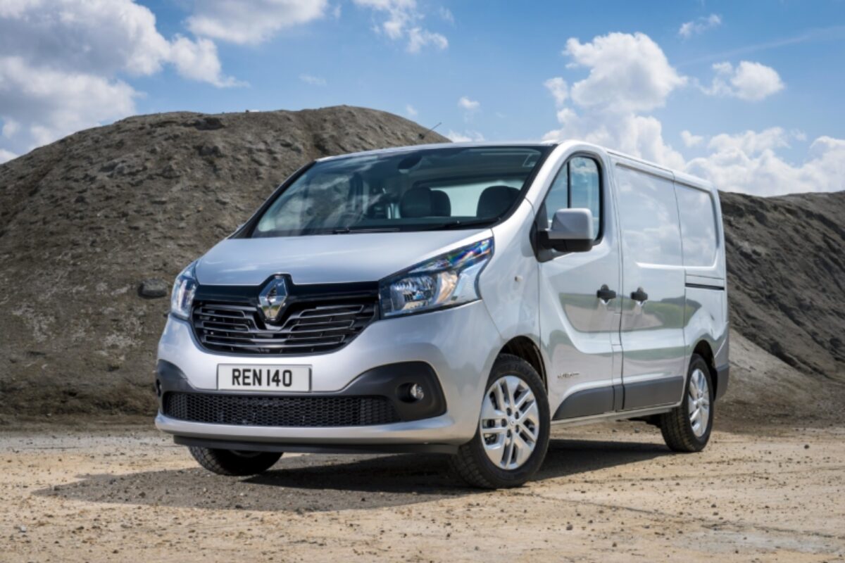 Renault-Trafic-Sport_015_lead-e1507731916468