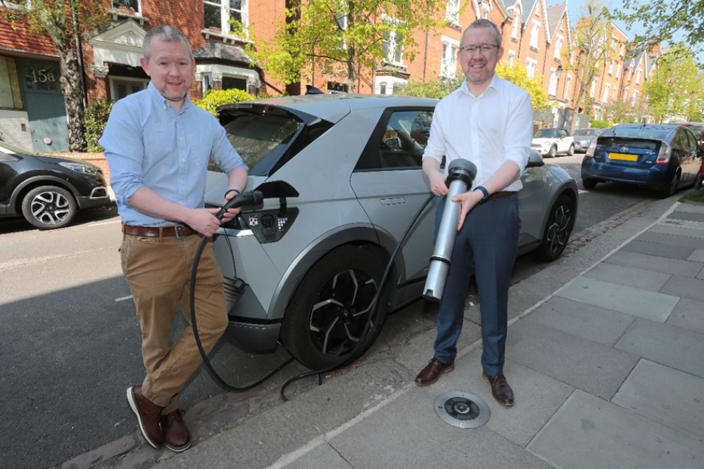 Trojan-Energy-founders-Hugh-and-Ian-Mackenzie-demonstrate-the-charging-technology