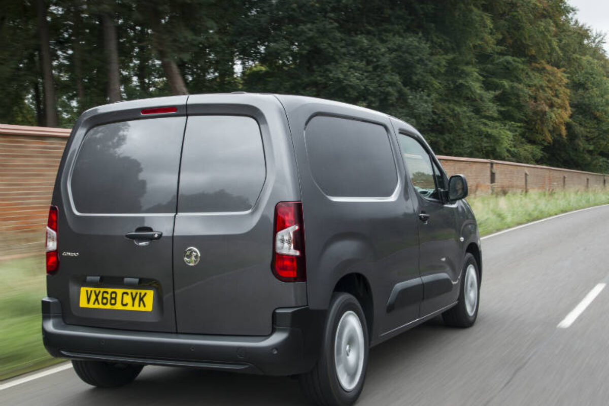 Vauxhall-Combo-voted-International-Van-of-the-Year