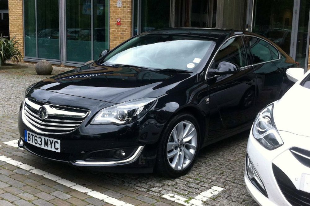 Vauxhall_Insignia_Business_Trips 800