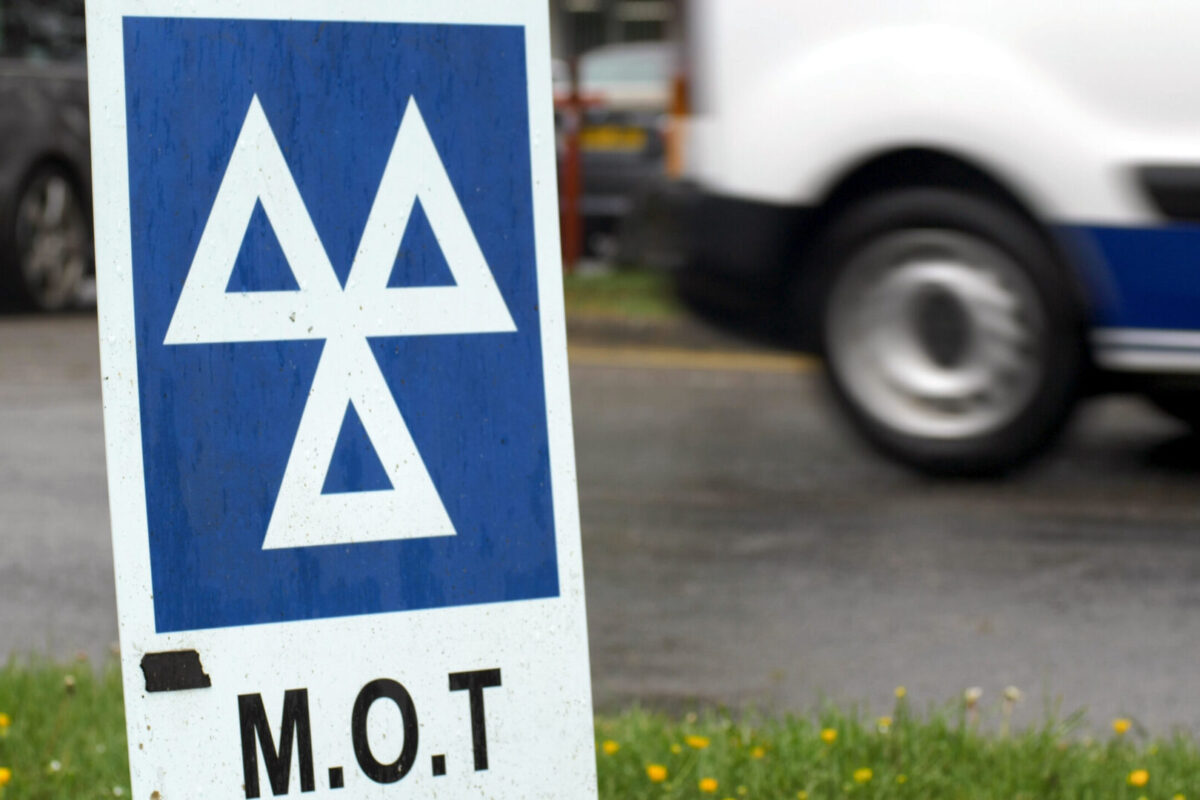 mot