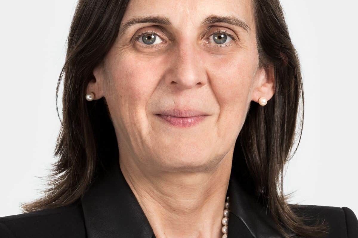 angela headshot