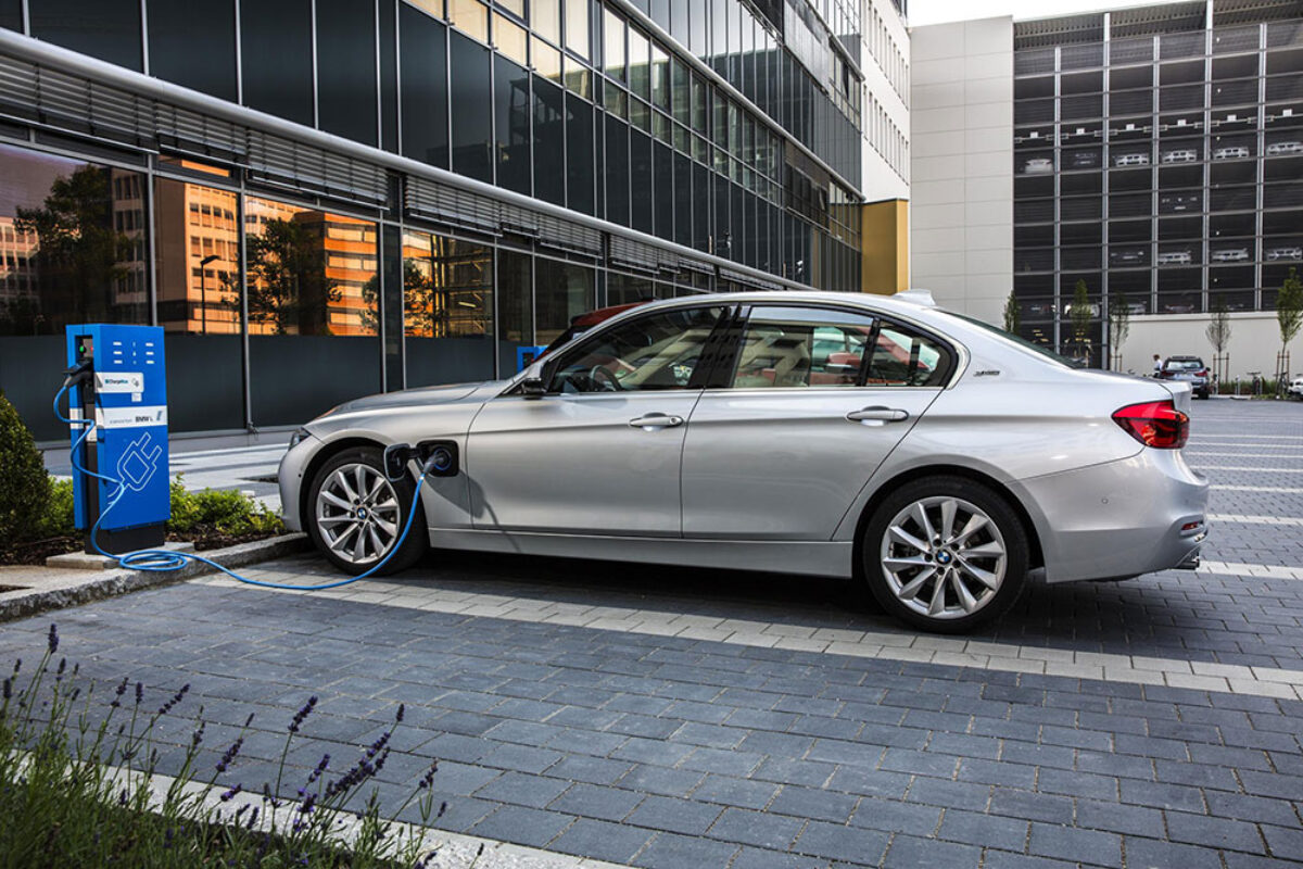 bmw 330e
